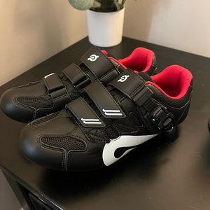 Peloton bike shoes